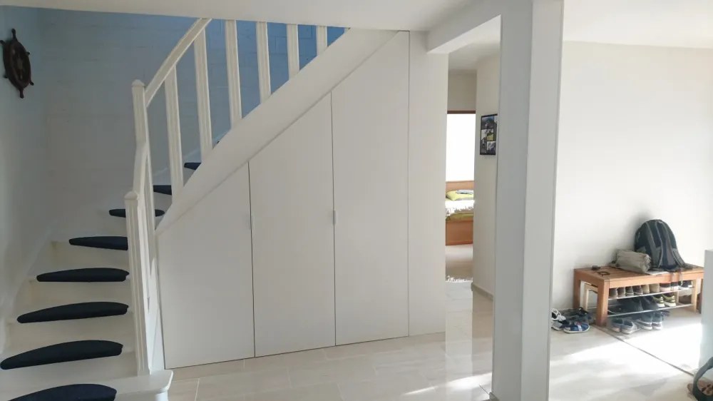 plcard escalier blanc